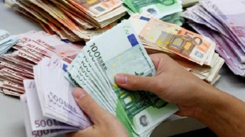 Osservatorio Aforisma: diminuiscono i depositi bancari ma aumenta la raccolta indiretta