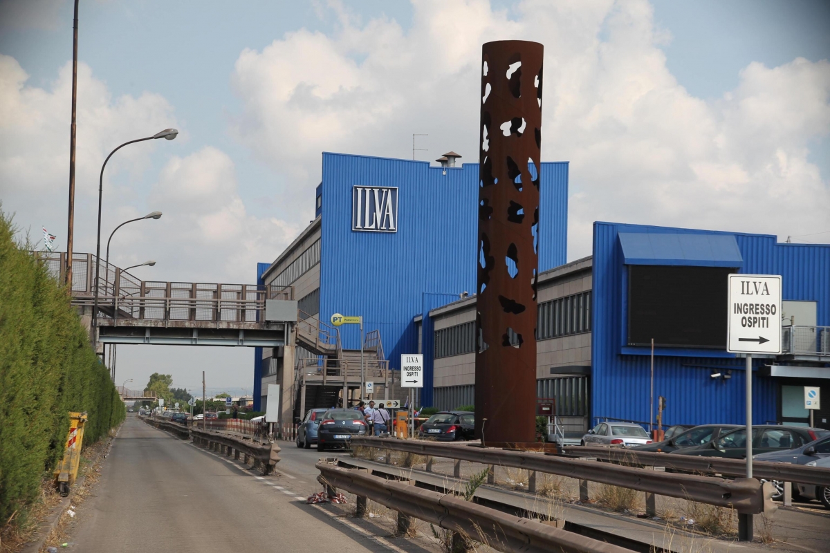 Ilva: due vigilanti e un ladro feriti durante un inseguimento