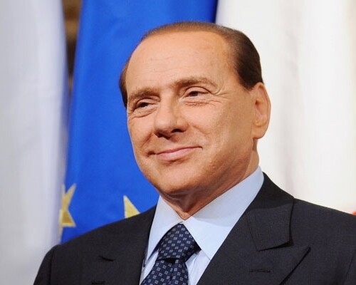 Inchiesta escort, i giudici ordinano l’accompagnamento coatto per Berlusconi