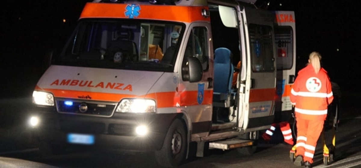 Incidente stradale in Salento: perdono la vita due giovani di 23 e 24 anni