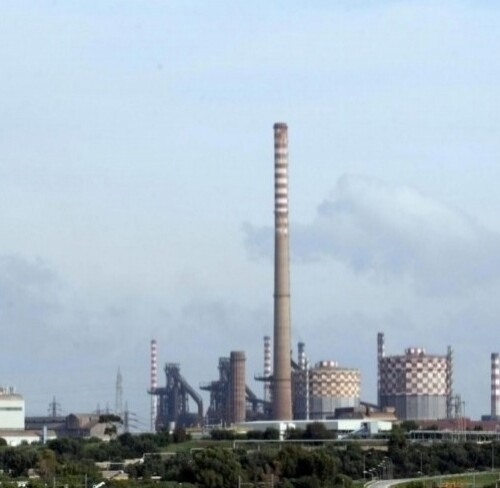 Inquinamento a Taranto, conclusi in anticipo i lavori sulle collinette ecologiche