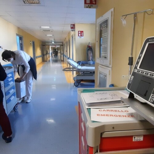 Interventi mininvasivi e un nuovo percorso oncologico: la Chirurgia generale del San Paolo di Bari cambia volto