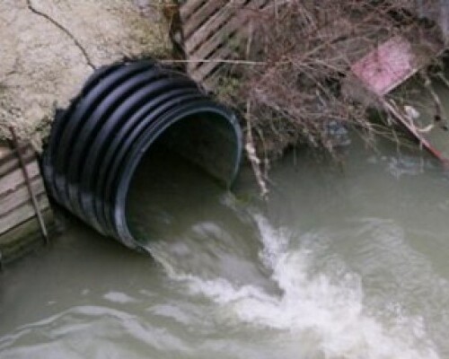 La Polizia sequestra il depuratore di Bitonto: scaricava in mare acqua inquinata