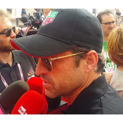 La star americana Patrick Dempsey ad Alberobello per il Giro d’Italia (VIDEO)