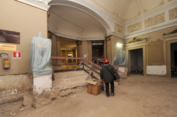Lavori al Teatro Piccinni di Bari, finanziato il secondo lotto per 5 milioni di euro