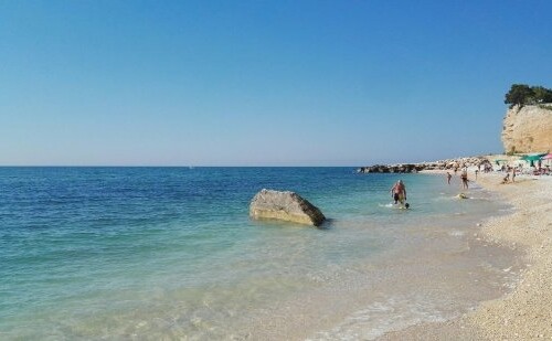 Le 15 spiagge più belle d’Italia secondo Skyscanner: Salento e Gargano rappresentano la Puglia
