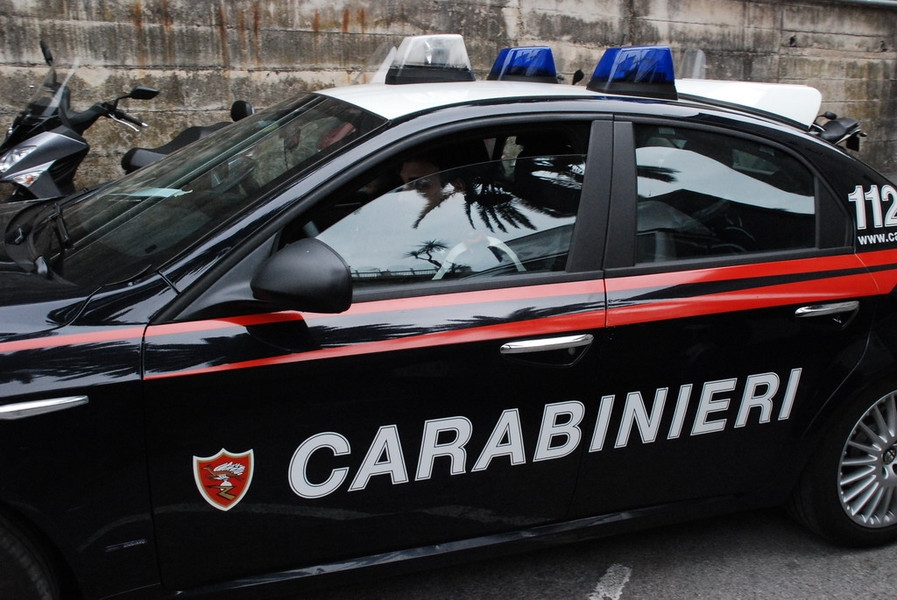 Lecce: maestra colpisce bimba con un manico di scopa, aperta un’inchiesta