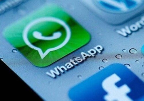 Lecce, si spaccia per minorenne e adesca una giovane su Whatsapp: denunciato 30enne campano