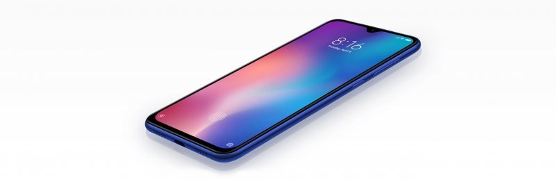 Leggere, giocare e non solo: si fa tutto con gli smartphone