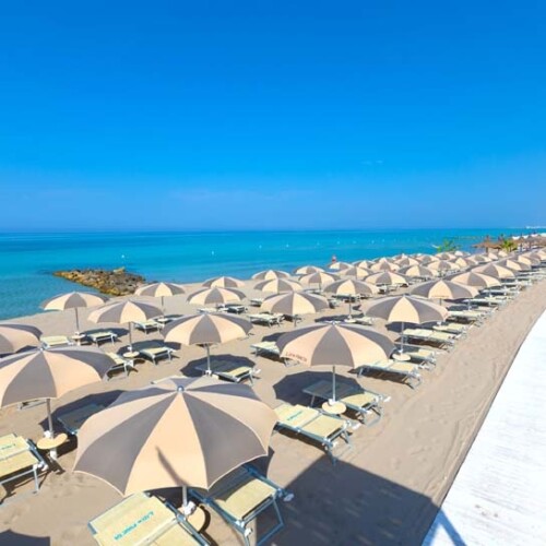 Lido Pineta nel Salento: ecoturismo e menu wellness in spiaggia