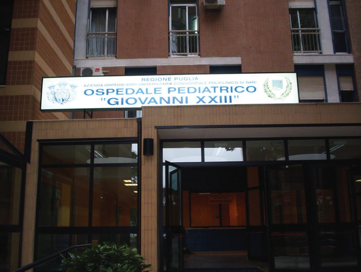 Manca il personale, bimbo di 4 mesi in coma trasferito da Bari a Roma