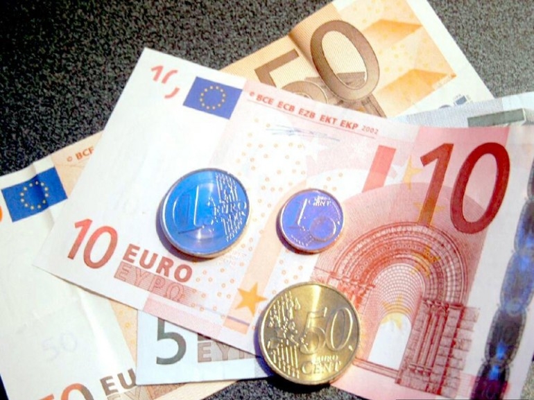 Manovra, via il bonus da 80 euro: ‘I fondi serviranno a finanziare la flat tax’