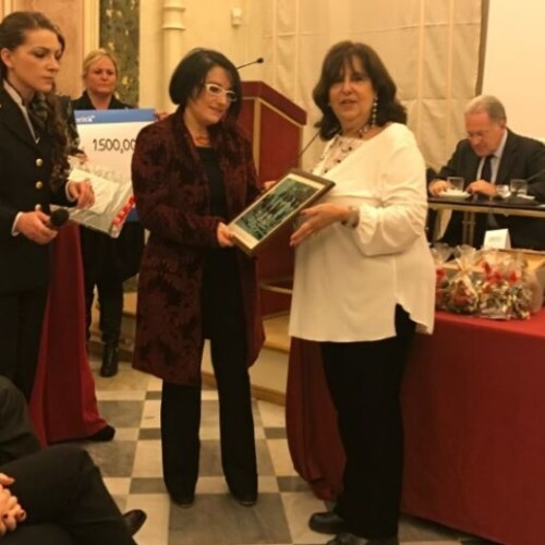 Marilù Mastrogiovanni vince il Premio Giustolisi con l’inchiesta sequestrata. La giornalista pugliese premiata da Grasso