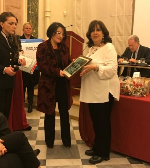 Marilù Mastrogiovanni vince il Premio Giustolisi con l’inchiesta sequestrata. La giornalista pugliese premiata da Grasso