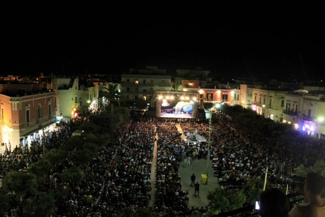 ‘Meraviglioso Modugno’, uno spettacolo-evento con ospiti d’eccezione per ricordare il cantautore di Polignano