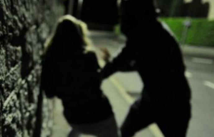 Mesagne, violenza di gruppo su una giovane ragazza disabile: due arresti