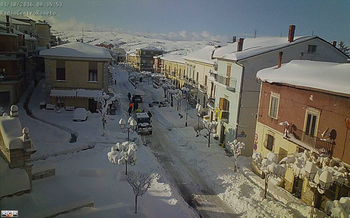Meteo: lento miglioramento su tutta la Puglia, temperature ancora vicine allo zero