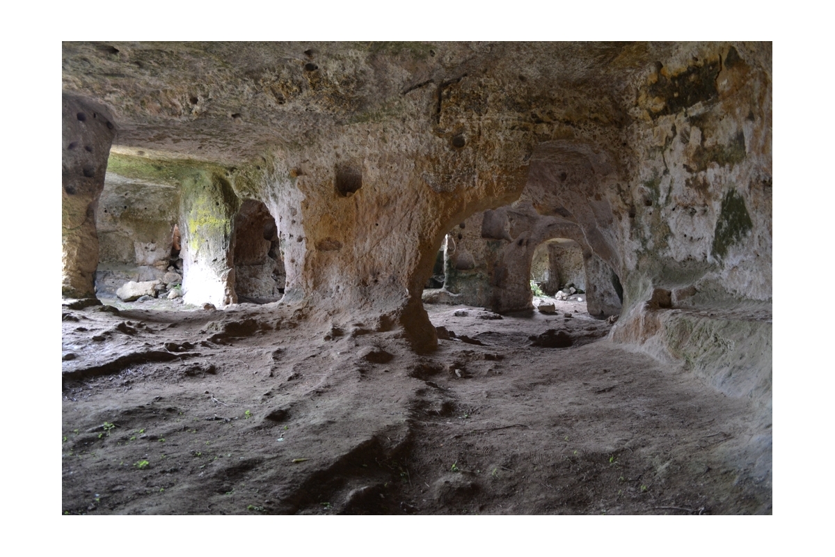 ‘Music in the caves’, a Mottola i suoni del Mediterraneo nel villaggio rupestre medievale di Casalrotto