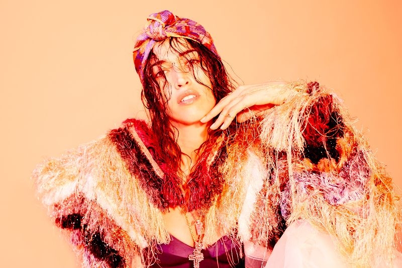 Musica, Nina Zilli il 26 novembre a Bari con il suo ‘Modern Art Tour’