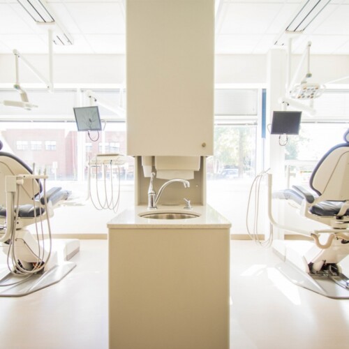 Regione Puglia, 60 nuovi dentisti aderiscono al progetto ‘Un Dentista per Amico’