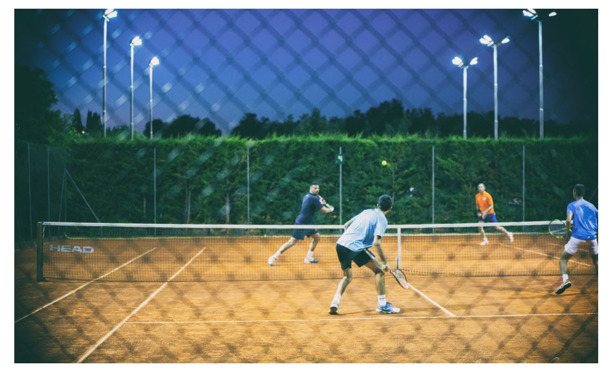 ‘Gold night’, il grande tennis al Njlaya club: le emozioni della terza giornata (VIDEO)