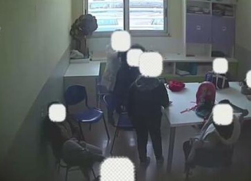 Noicattaro, maltrattavano bambini autistici in classe: quattro insegnanti a processo