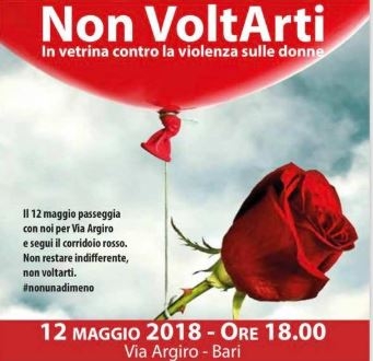 ‘Non VoltArti’, a Bari performance contro la violenza sulle donne in dieci vetrine di via Argiro