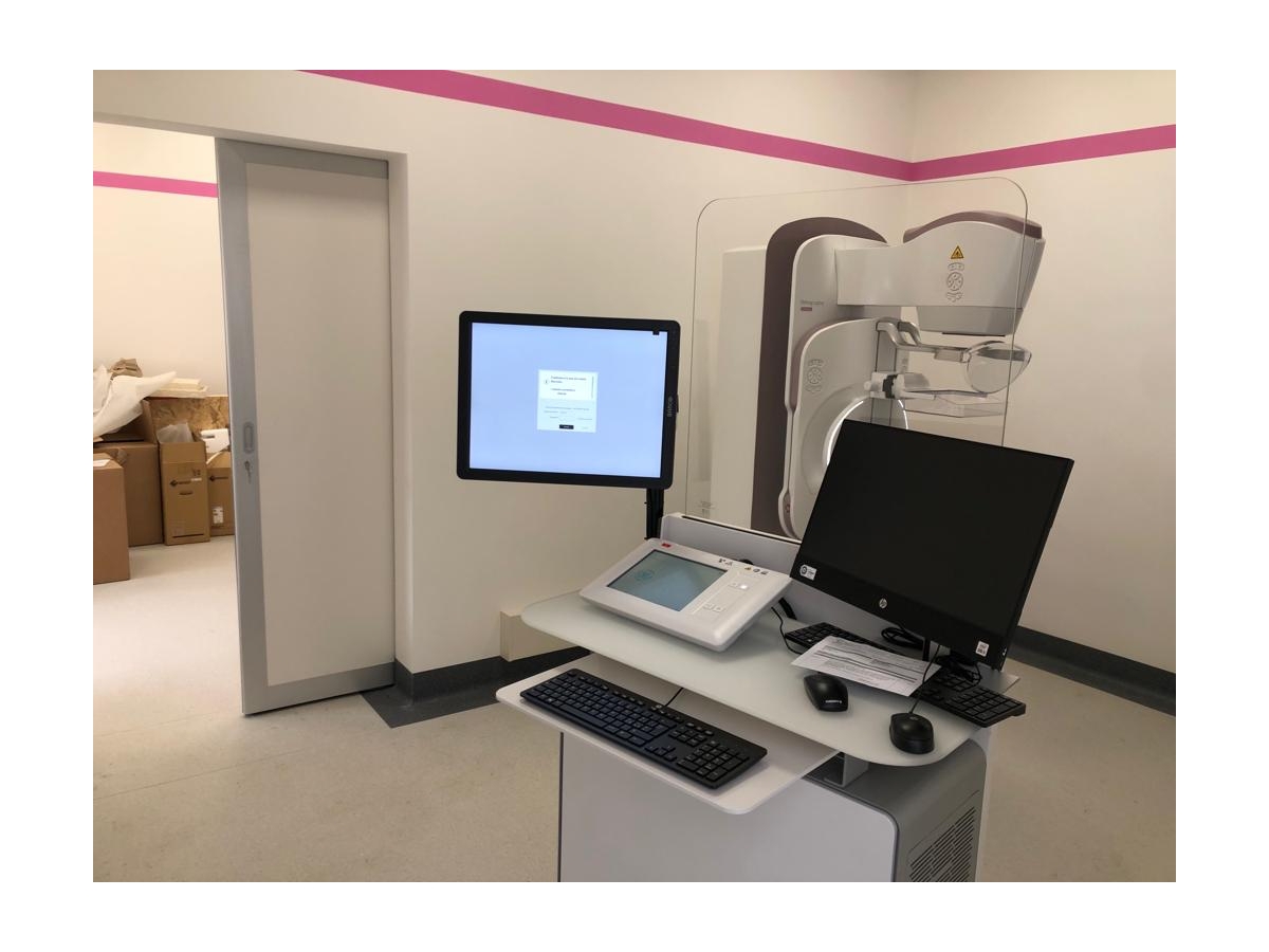Ospedale di Canosa, attivato il nuovo mammografo