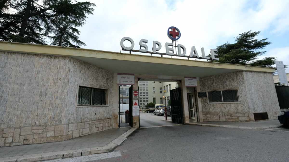Ospedale di Putignano, riaprono tre sale operatorie di Oculistica