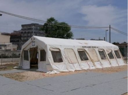Palagiustizia Bari, da oggi sospesi tutti i processi penali: tendopoli smontata nei prossimi giorni