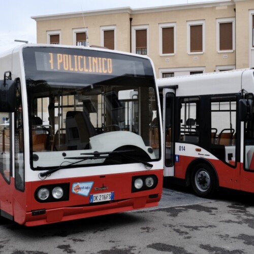 Policlinico di Bari, bus navetta elettrico collegherà i reparti