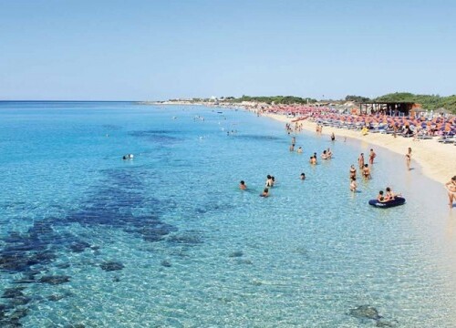 Porto Cesareo, turista muore in spiaggia: stroncato da un malore