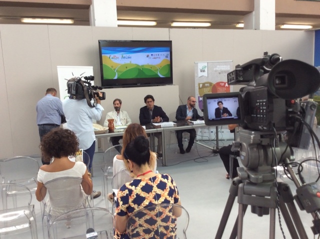 Presentate le mappe dei Cammini delle Colline Joniche: 110 km di storia, natura, agroalimentare e turismo slow