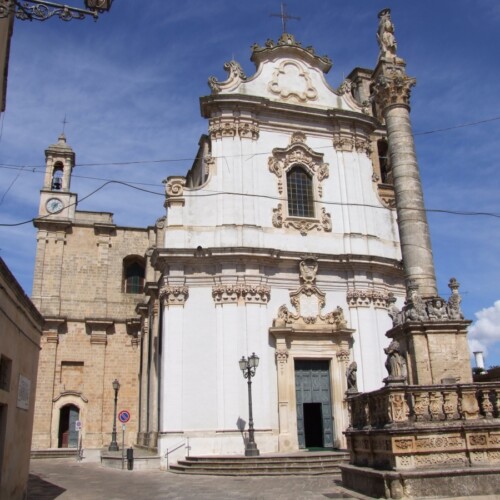 Presicce, ladri danneggiano una chiesa in cerca di denaro: arrestati