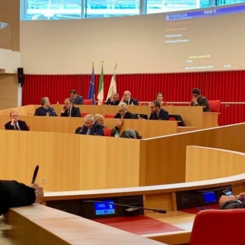 Puglia, dal consiglio regionale arriva l’ok al certificato oncologico