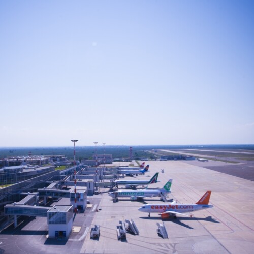 Puglia, Easyjet lancia il nuovo collegamento Bari-Manchester