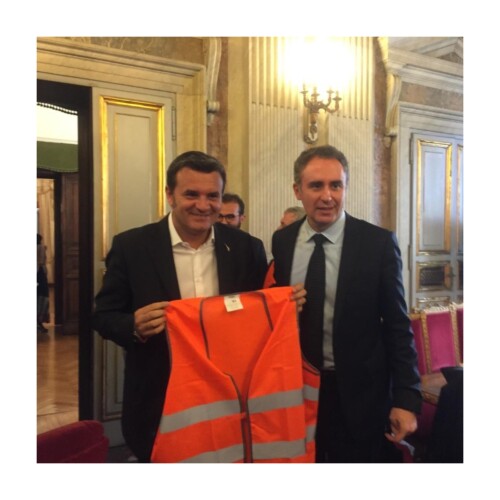 Puglia, i Gilet arancioni incontrano il ministro Centinaio. Di Gioia: ‘Regione vicina agli agricoltori, importante agire subito’
