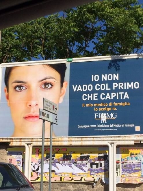 Puglia, polemiche sulla campagna pubblicitaria dei medici di famiglia: ‘è sessista’