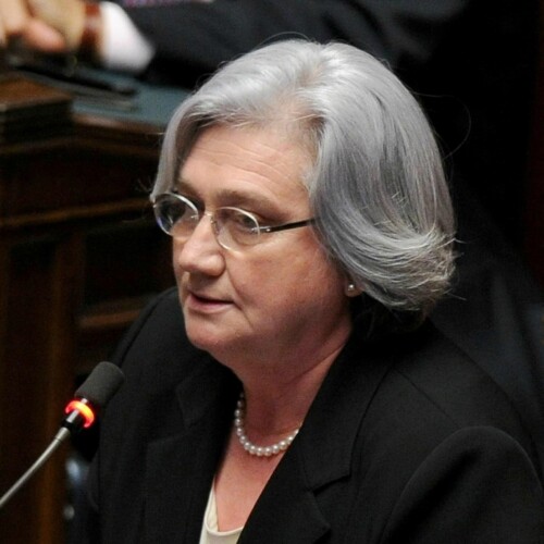 Puglia, Rosy Bindi a Valenzano:’Sbagliato negare la presenza della mafia’