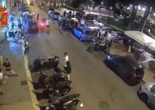 Raid omofobo in largo Adua, arrestato 18enne: è il sesto componente del branco