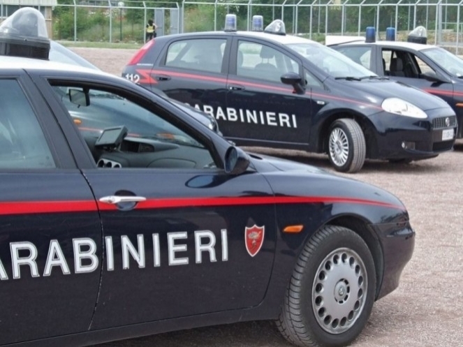 Rapine e furti ai bancomat: in corso vasta operazione dei carabinieri in provincia di Bari