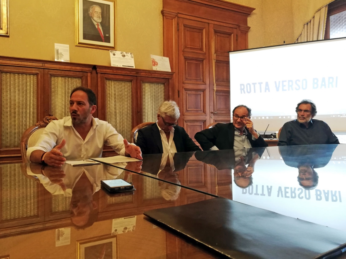 ‘Rotta verso Bari’, i numeri della terza edizione: 740 ragazzi a lezione di sport nautici