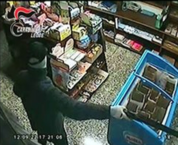Salento, carabinieri arrestano banda di rapinatori: 13 colpi messi a segno in due anni