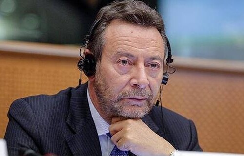 Salento, morto l’ex eurodeputato Raffaele Baldassarre: colpito da un infarto