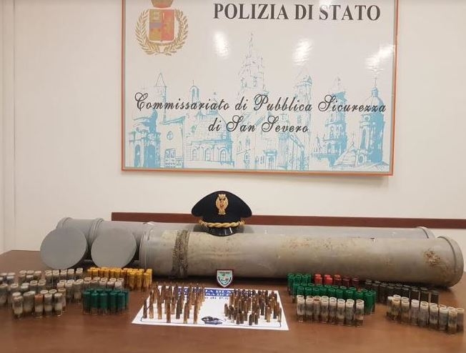 San Severo, cento cartucce per Kalashnikov ritrovate in un terreno agricolo
