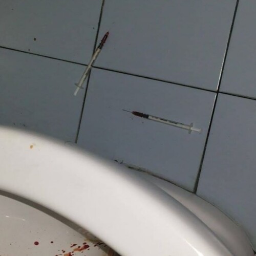 Sangue e siringhe nei bagni dell’Ateneo di Bari