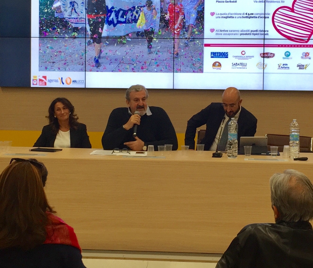 Sanità, Michele Emiliano: ‘Proviamo a scrivere insieme una legge sull’umanizzazione delle cure’