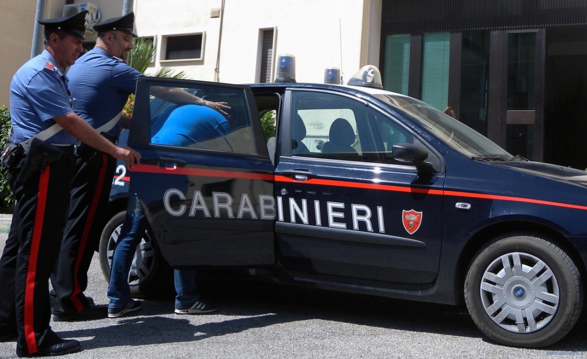 Paura a Toritto: sequestra una bambina per mezz’ora, arrestato 49enne nel barese