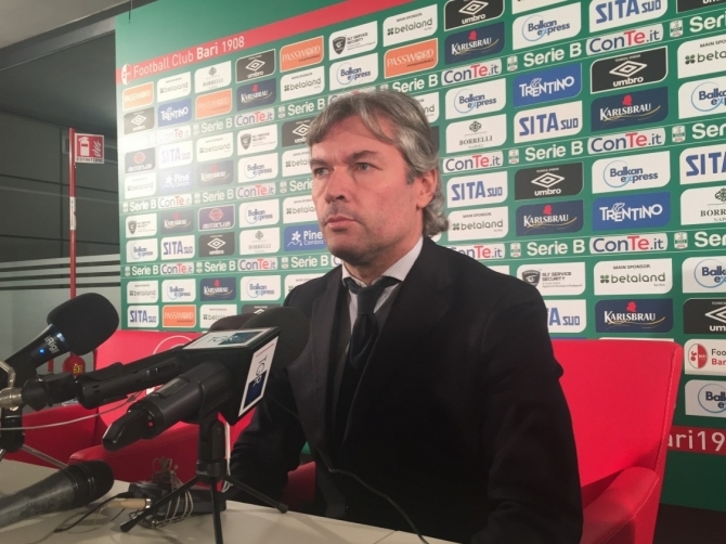Fc Bari, Sogliano dopo la disfatta di Trapani: ‘Siamo arrabbiati, con il Novara bisogna rialzare la testa’
