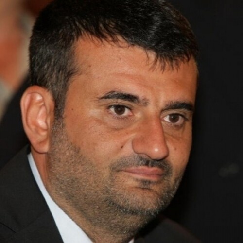 Stadio San Nicola, Decaro risponde a Giancaspro: ‘Comunicato intollerabile, il presidente sveli i suoi finanziatori’